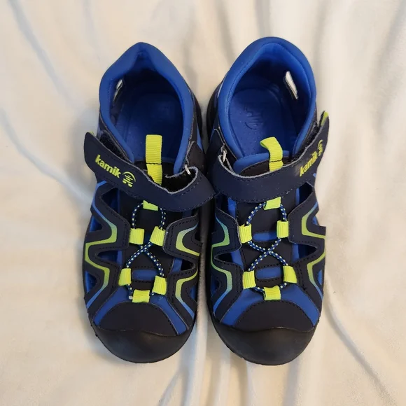 Kamik little kids size 1 Kick sandals waterproof synthetic leather upper - Picture 2 of 8